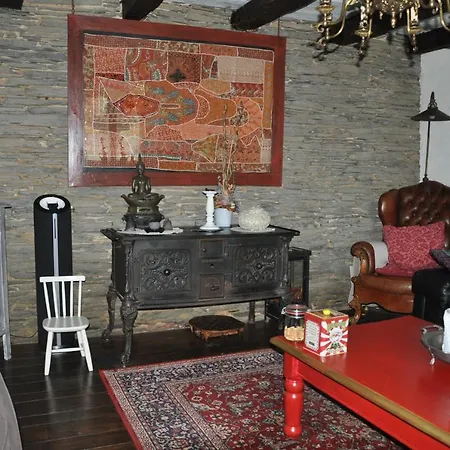 Lardoise Oda ve Kahvaltı