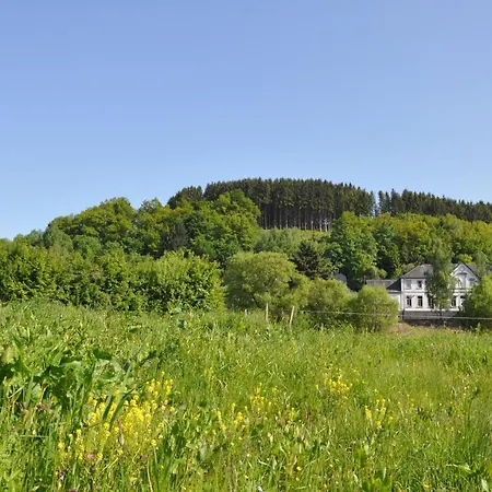 Lardoise Bed & Breakfast