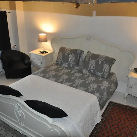 Lardoise Bed & Breakfast